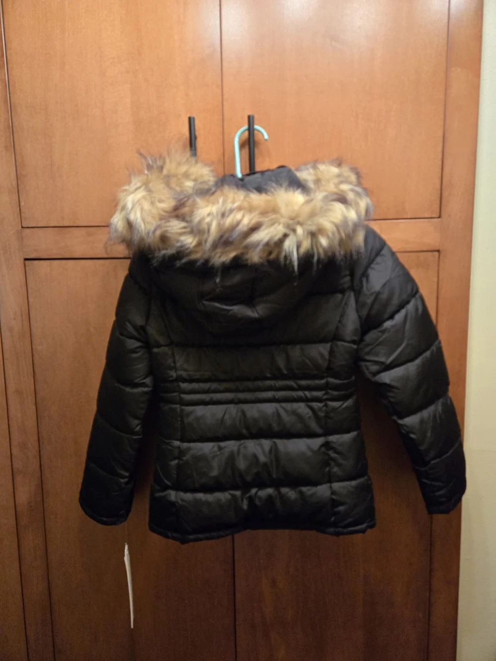 Madden Girl Black Puffer Jacket with Faux Fur Trim